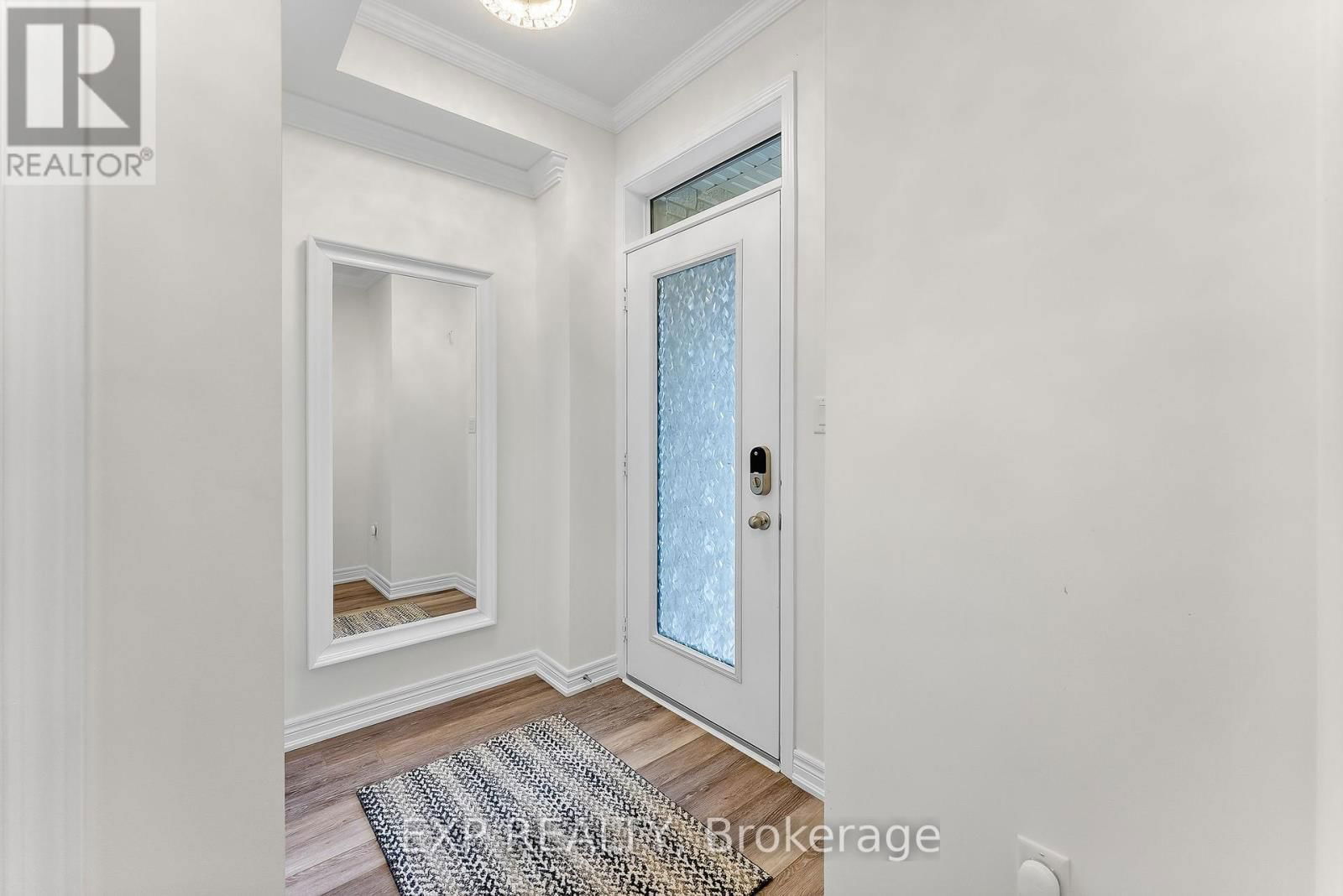 9 - 5016 SERENA DRIVE Image 16