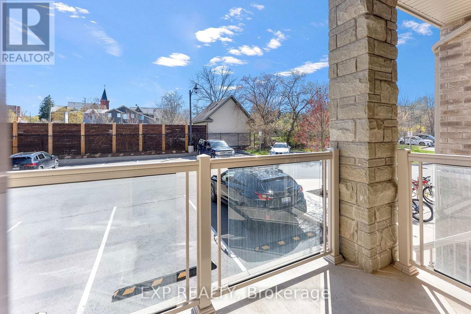 9 - 5016 SERENA DRIVE Image 20