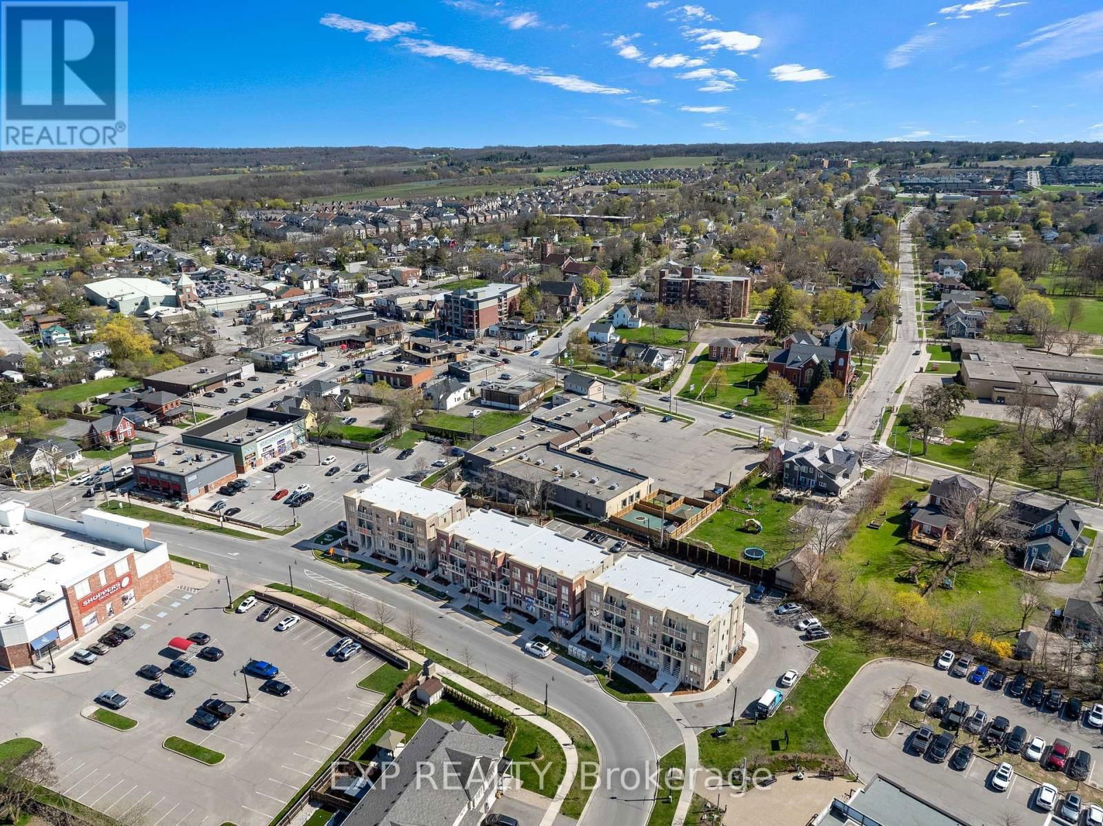 9 - 5016 SERENA DRIVE Image 4