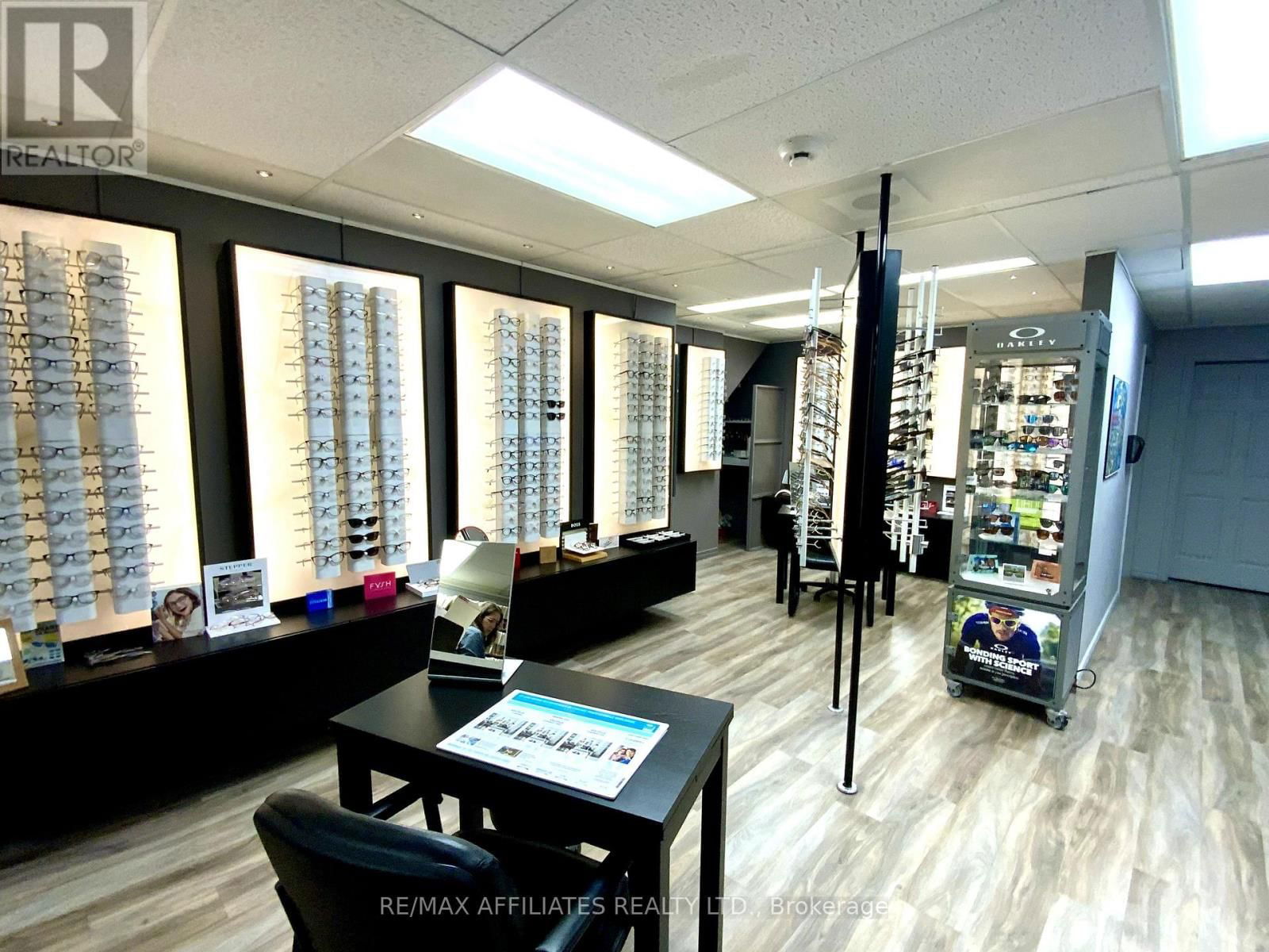 77 BRAE STREET Image 22