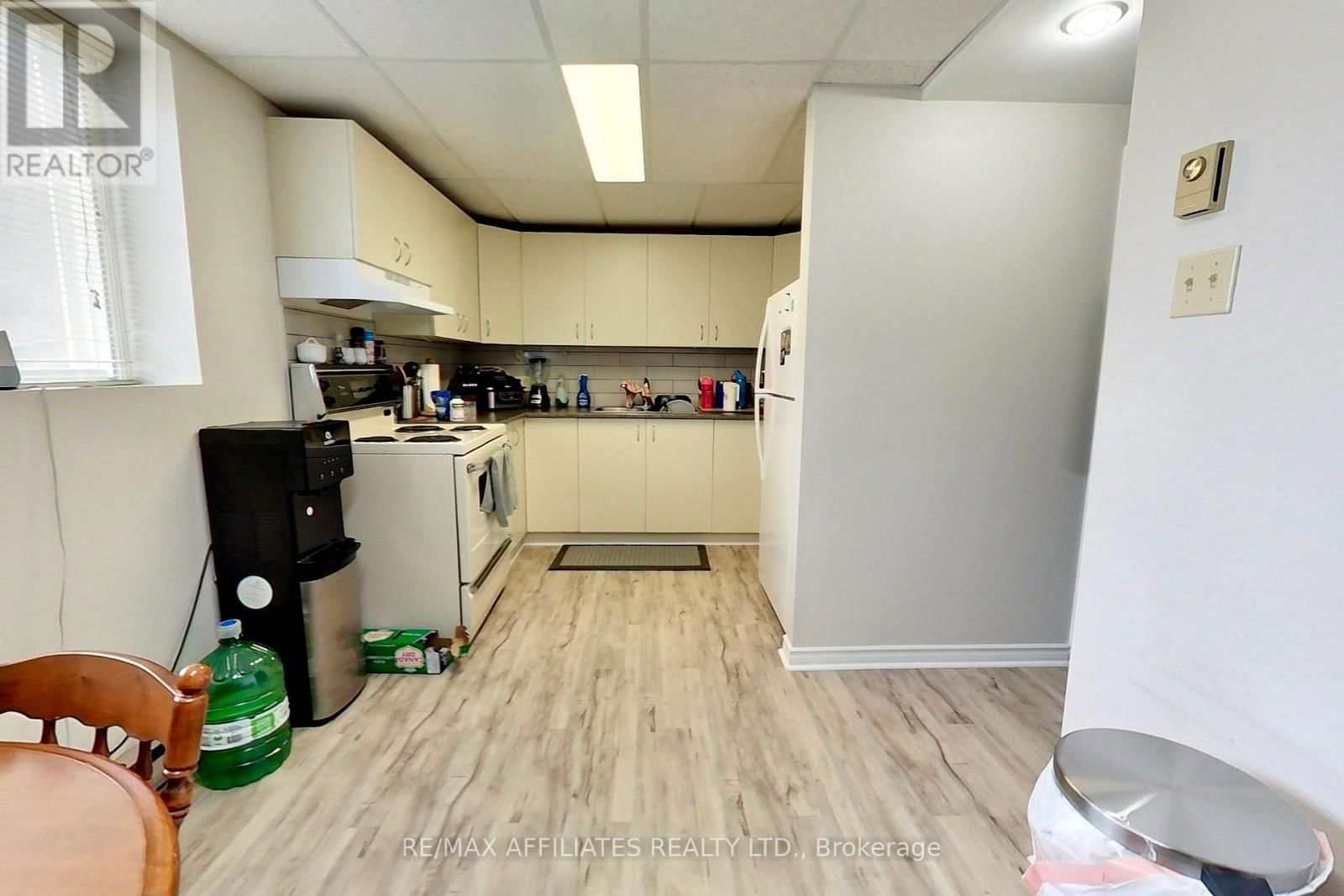77 BRAE STREET Image 9