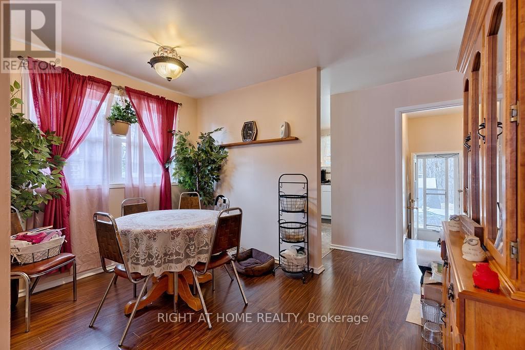 72 KELLY STREET Image 20