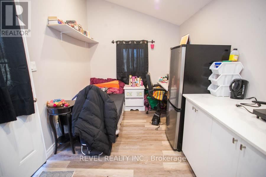 282 DARLING STREET Image 19