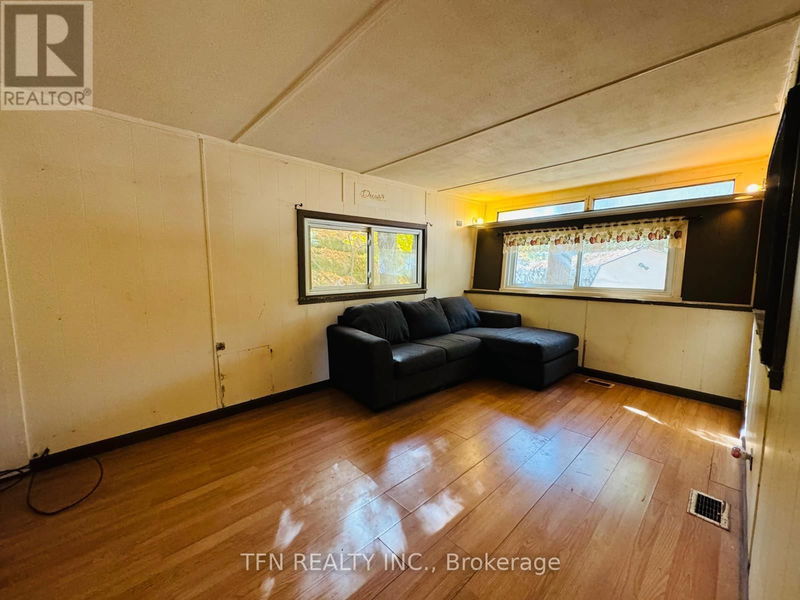 Tertiary Property View