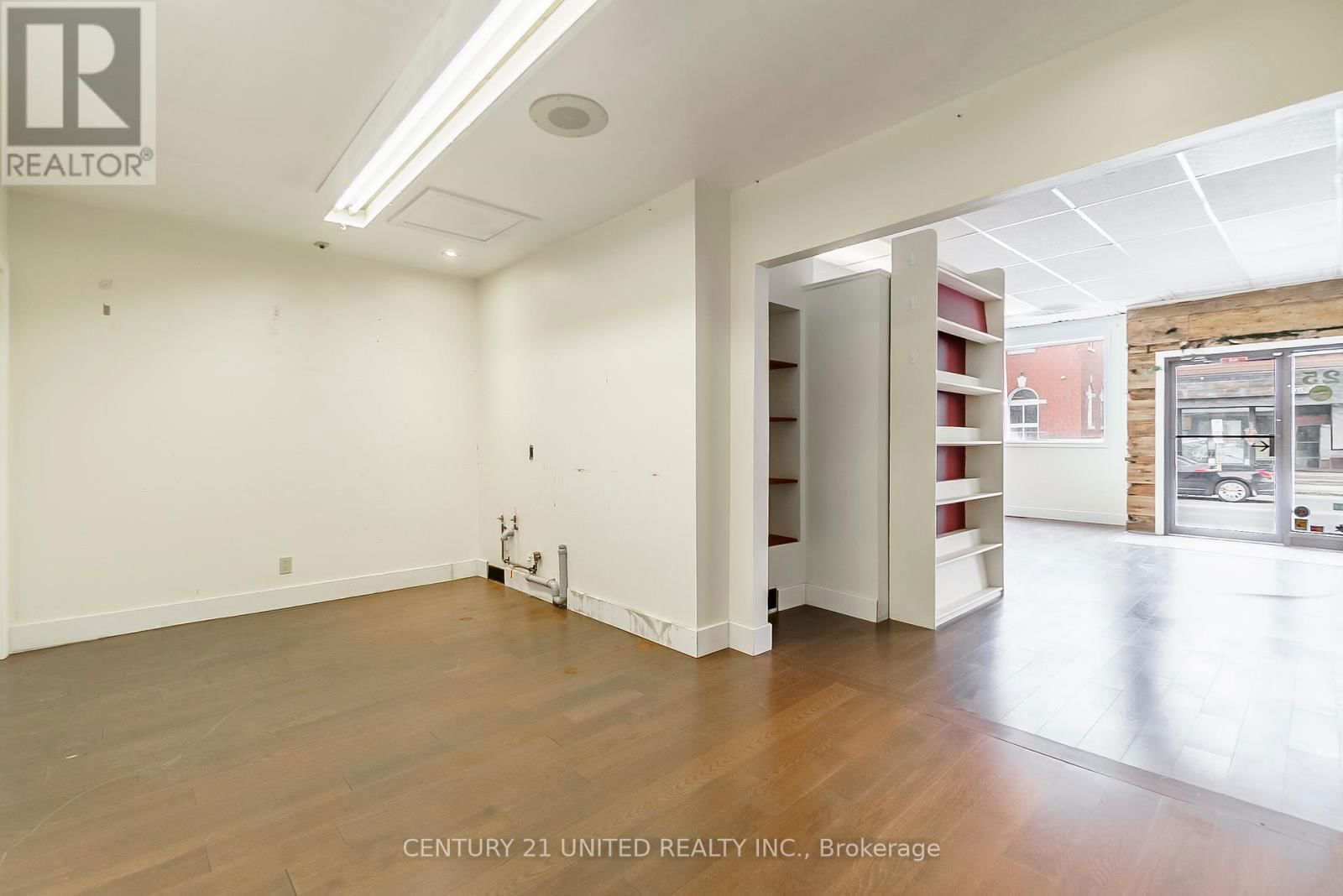 25 QUEEN STREET Image 16