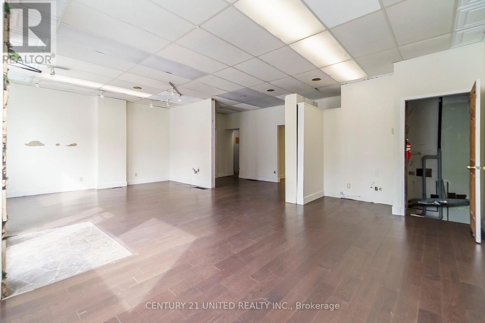 25 QUEEN STREET Image 8