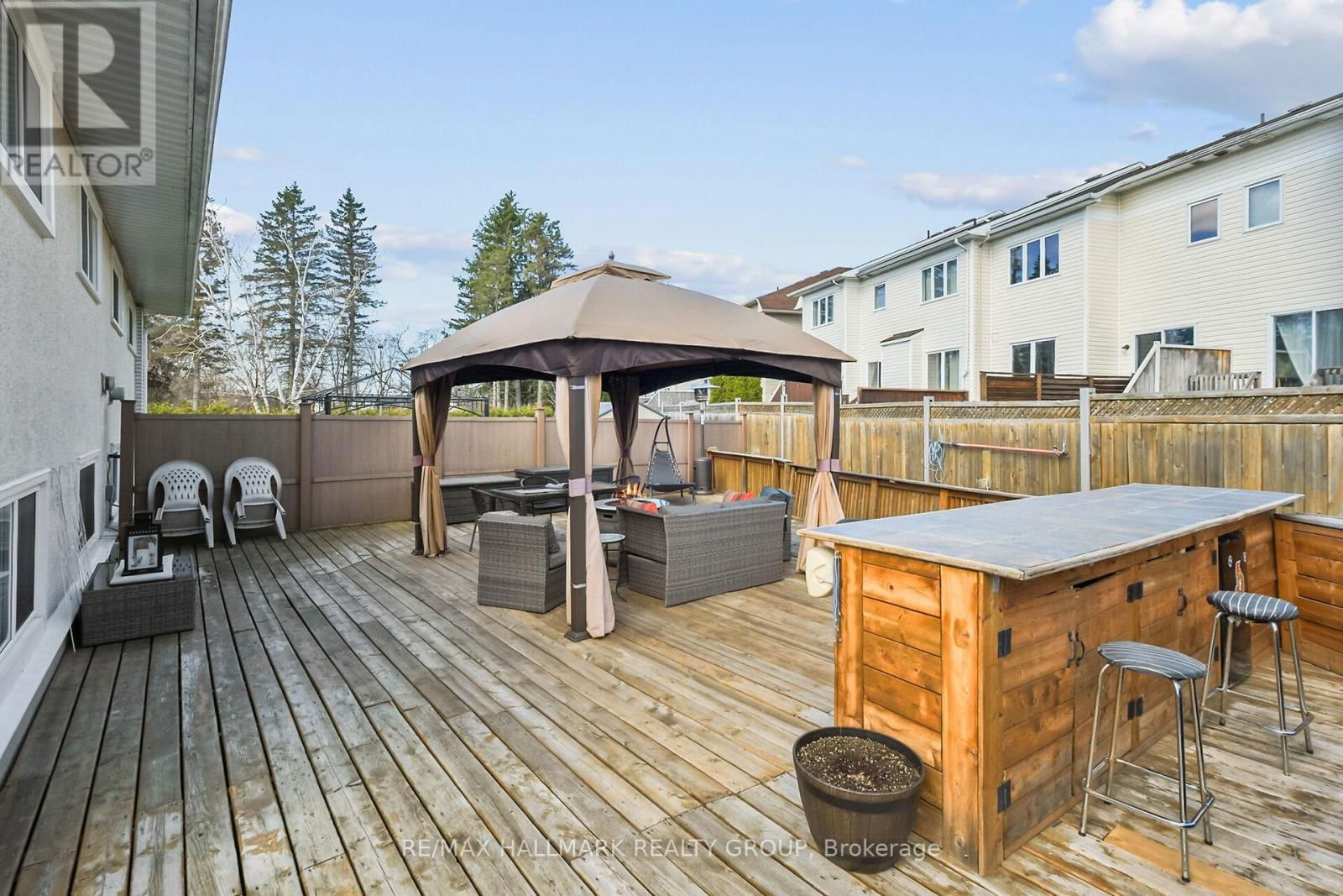 1811 APPLEGROVE COURT Image 26