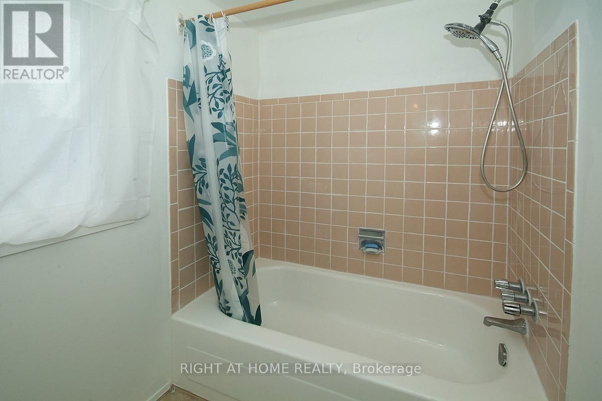 L - 1466 HEATHERINGTON ROAD Image 10