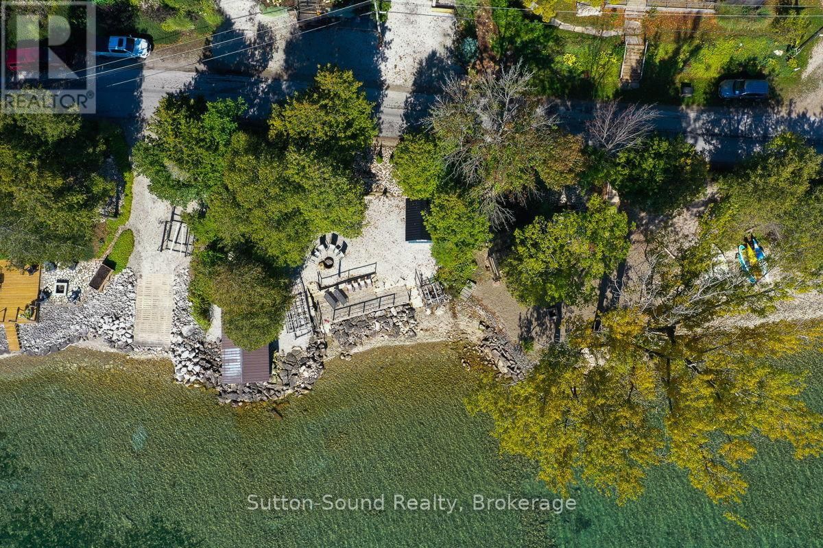 199 MALLORY BEACH ROAD Image 32