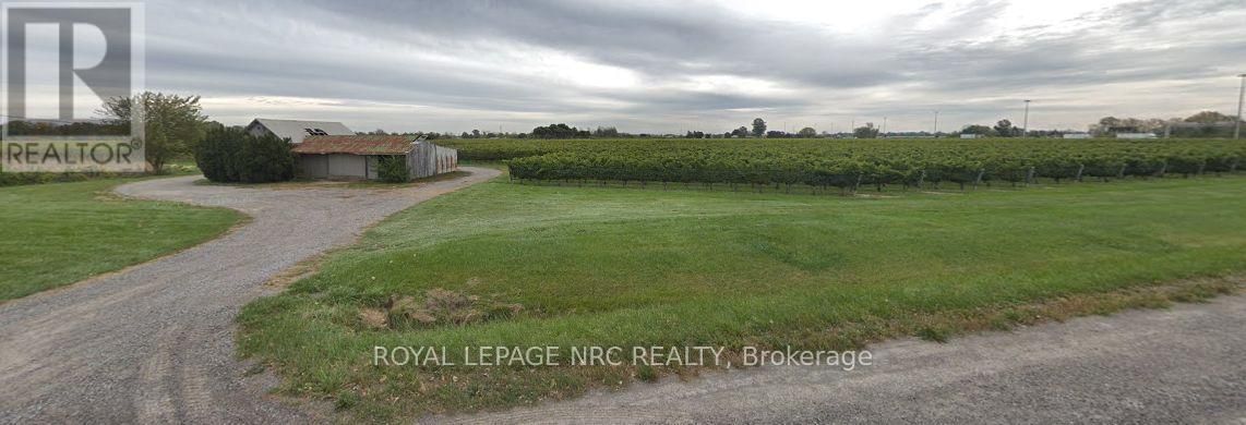 1617-1679 NORTH SERVICE ROAD Image 8