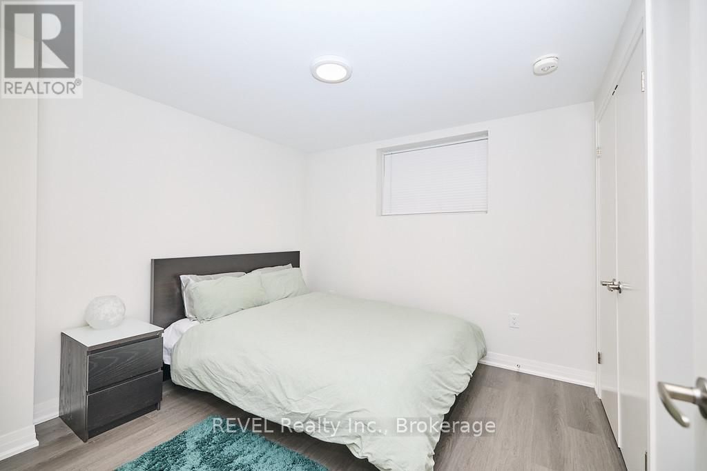 8 NASH STREET Image 14