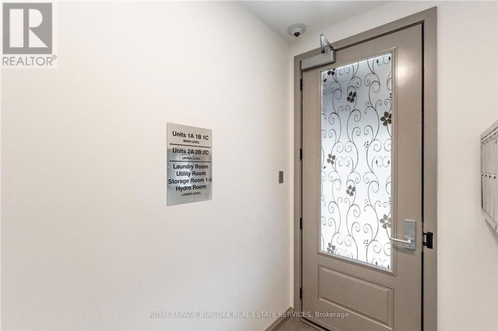 2C - 36 GRANT AVENUE Image 13