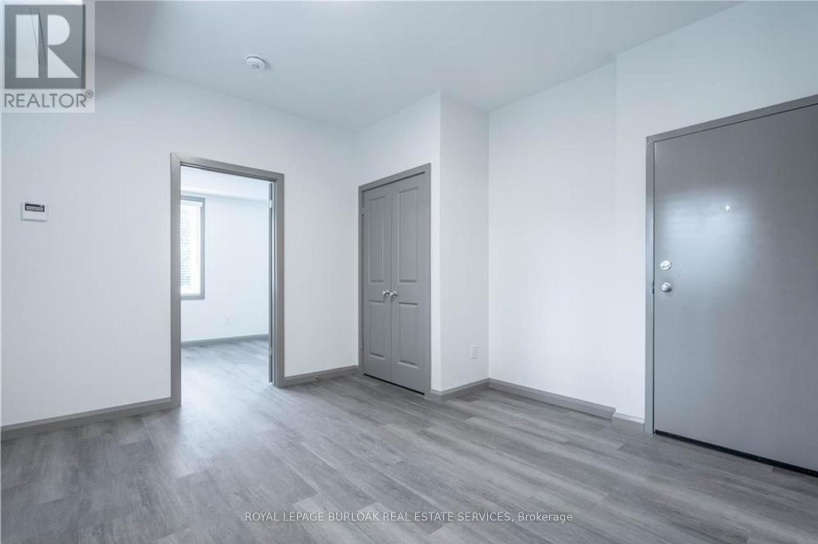 2C - 36 GRANT AVENUE Image 7