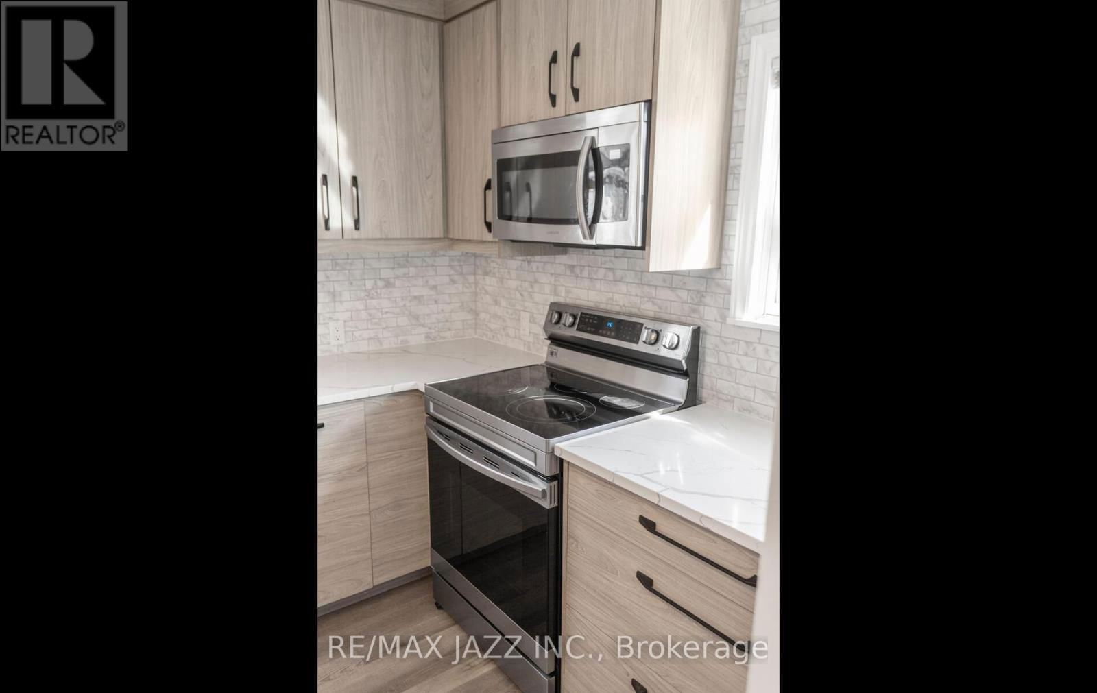 224 RIVER ROAD Image 11
