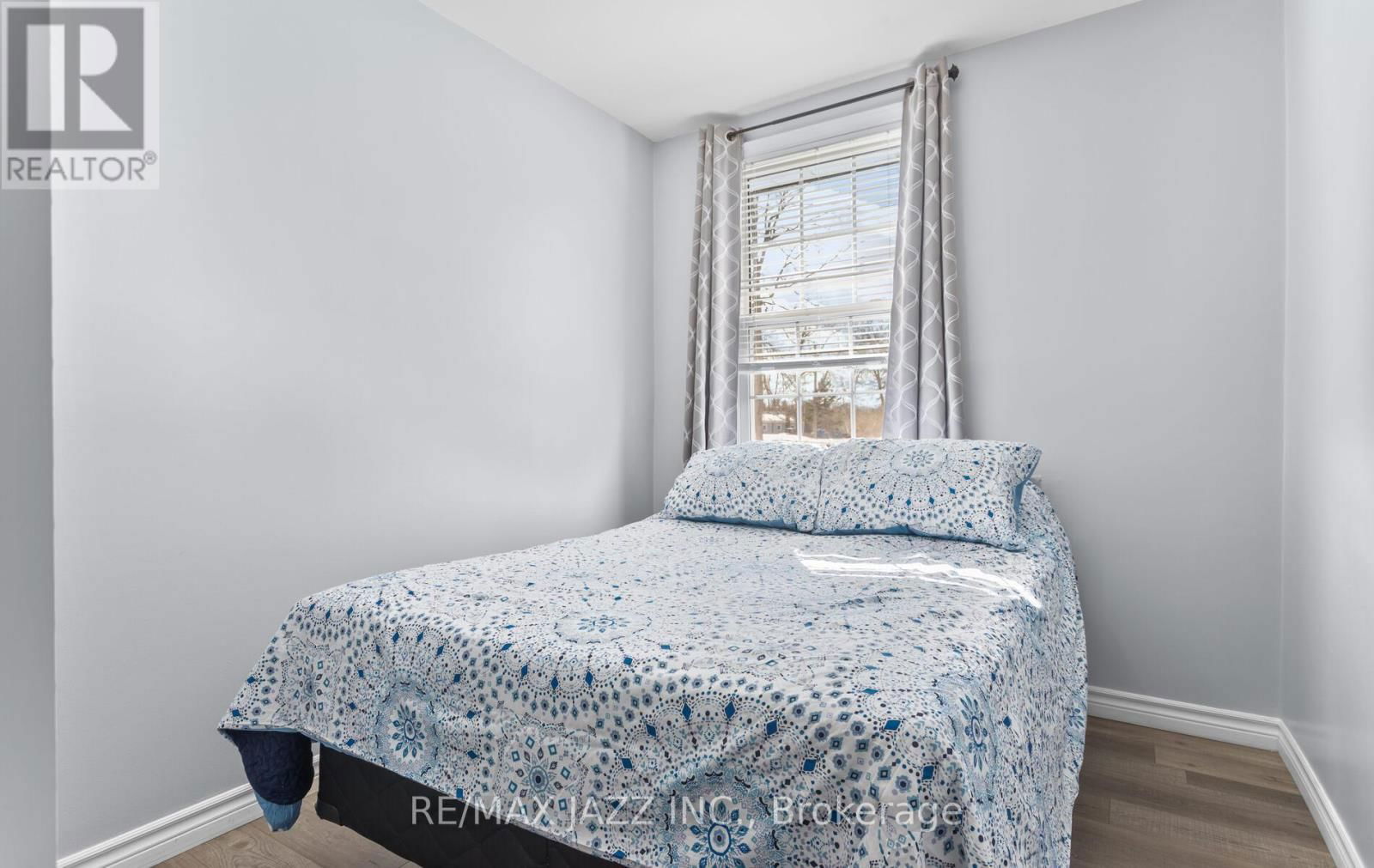 224 RIVER ROAD Image 18
