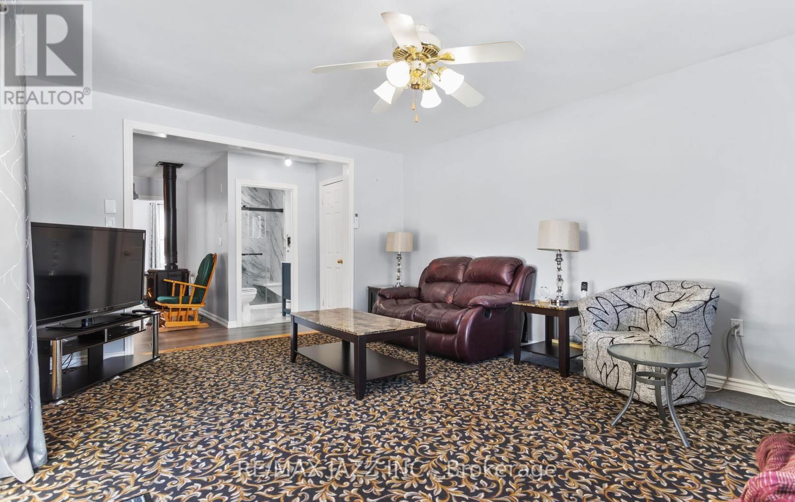 224 RIVER ROAD Image 24