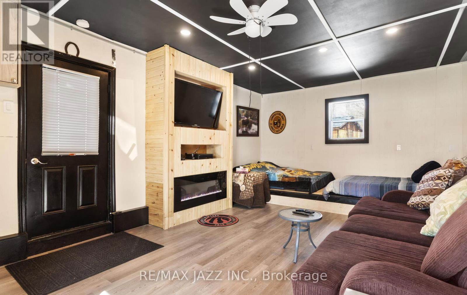 224 RIVER ROAD Image 26