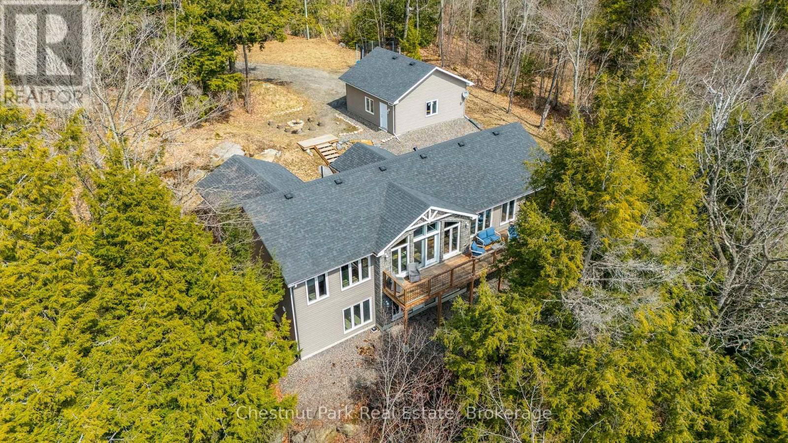 5989 KENNISIS LAKE ROAD Image 1