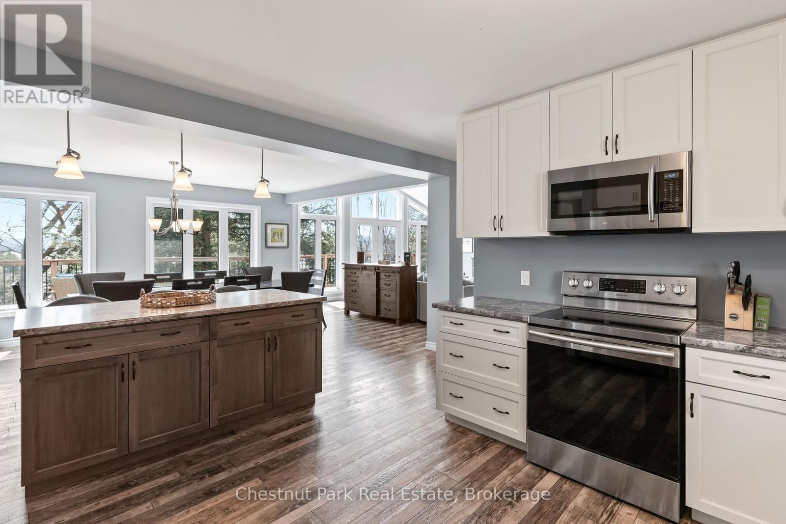 5989 KENNISIS LAKE ROAD Image 17