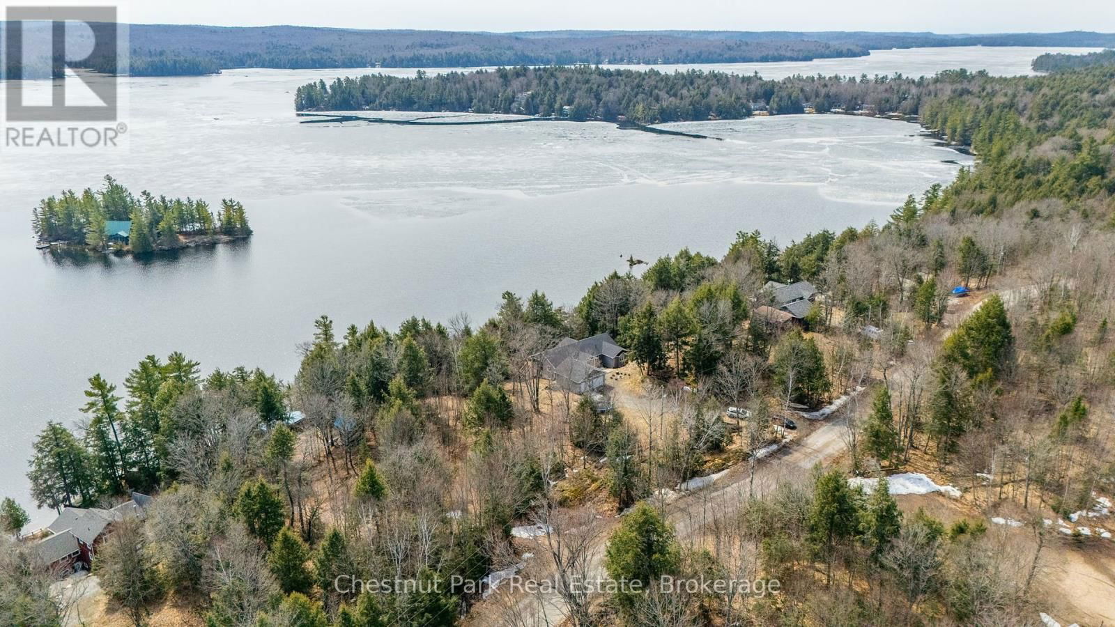 5989 KENNISIS LAKE ROAD Image 48