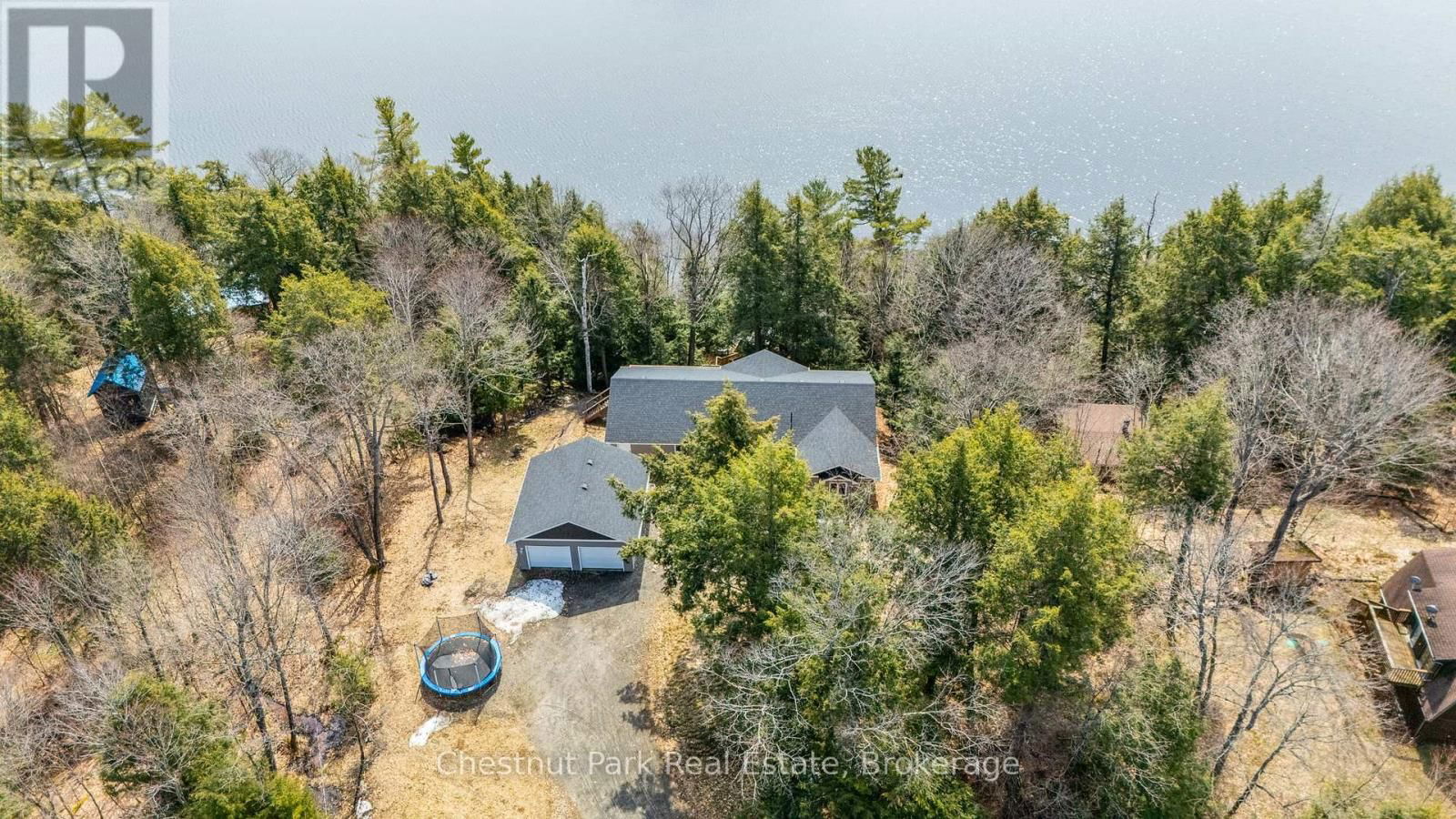 5989 KENNISIS LAKE ROAD Image 49
