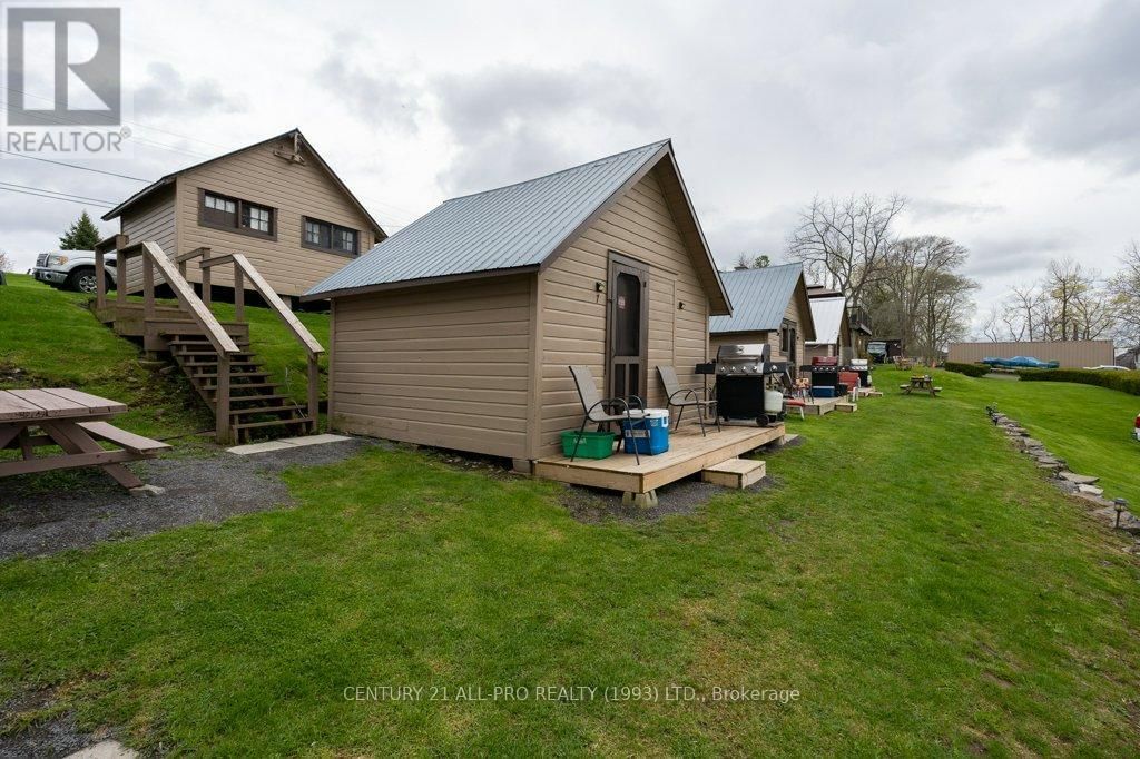 1267 SOUTH SHORE ROAD Image 35