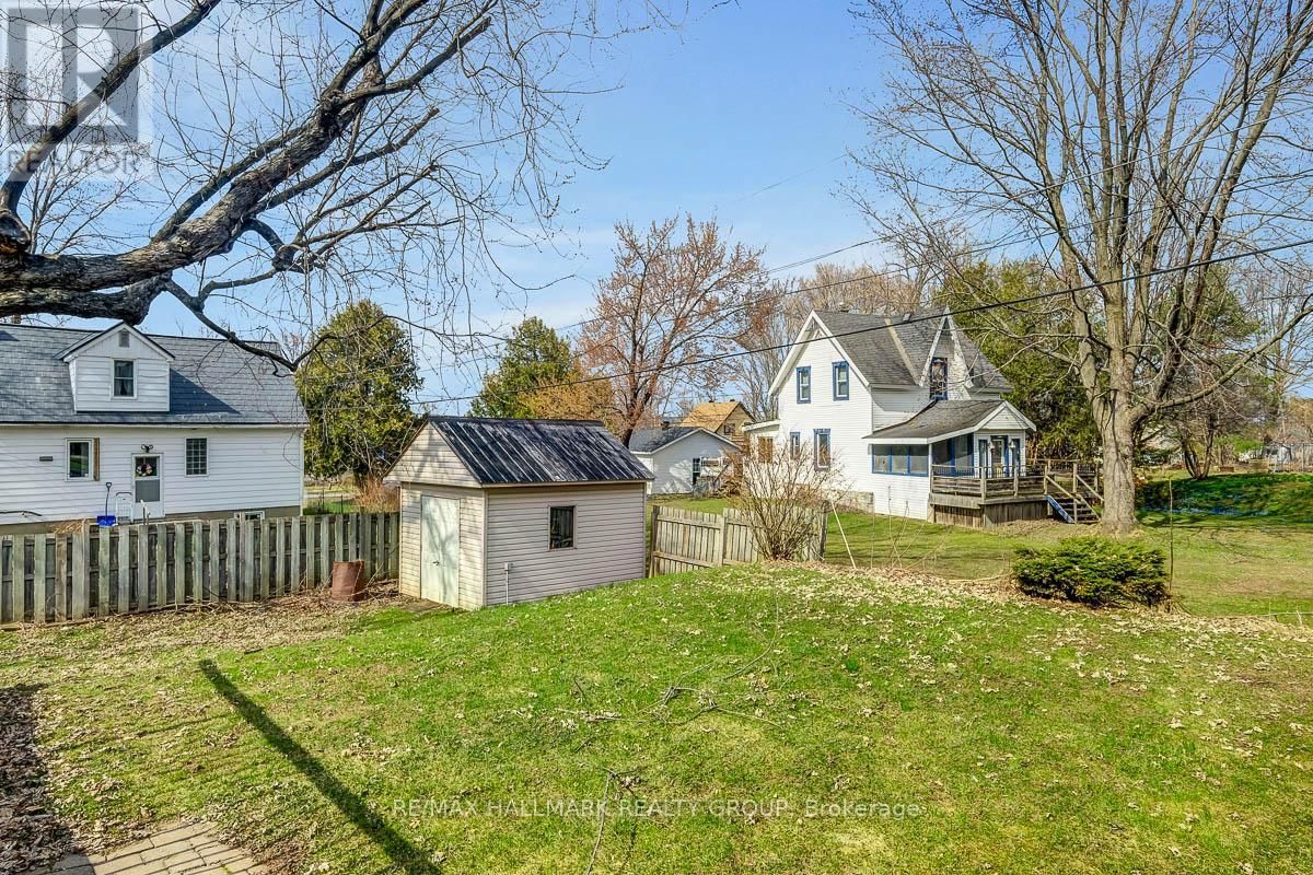 2527 OLD MONTREAL ROAD Image 39