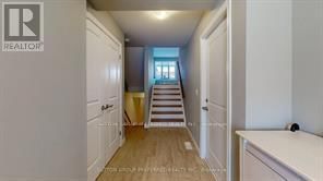 137 - 1061 EAGLETRACE DRIVE Image 19