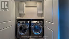 137 - 1061 EAGLETRACE DRIVE Image 22