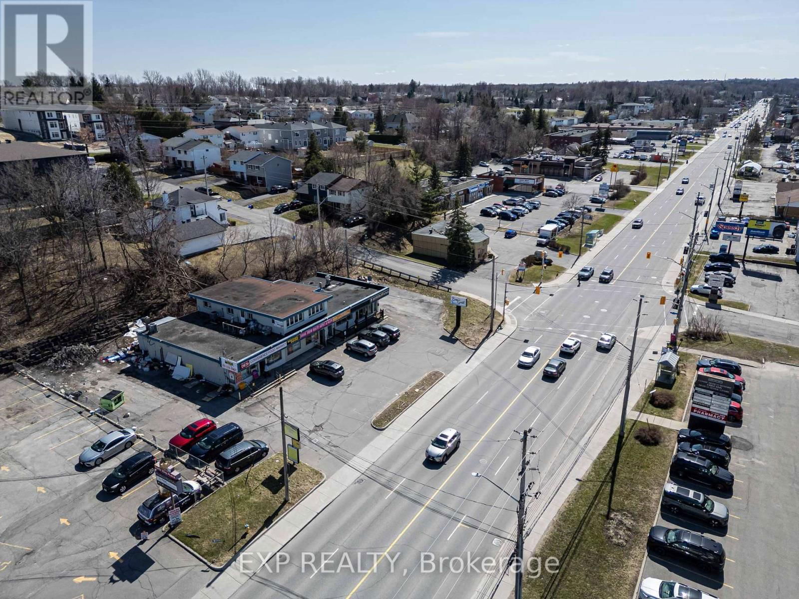 2564 - 2580 ST JOSEPH BOULEVARD Image 10