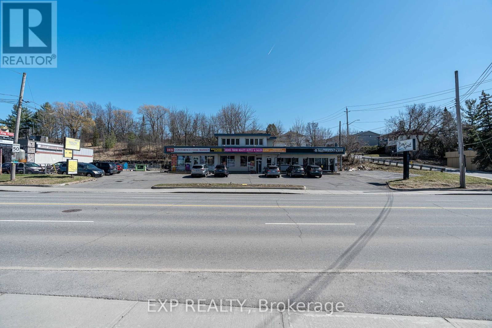 2564 - 2580 ST JOSEPH BOULEVARD Image 29