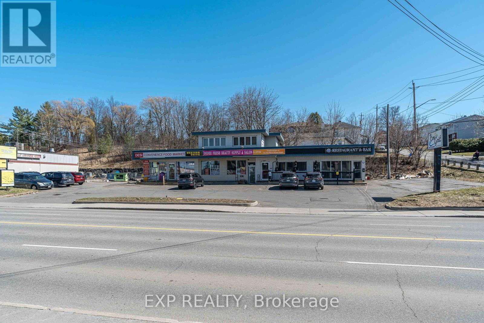 2564 - 2580 ST JOSEPH BOULEVARD Image 30
