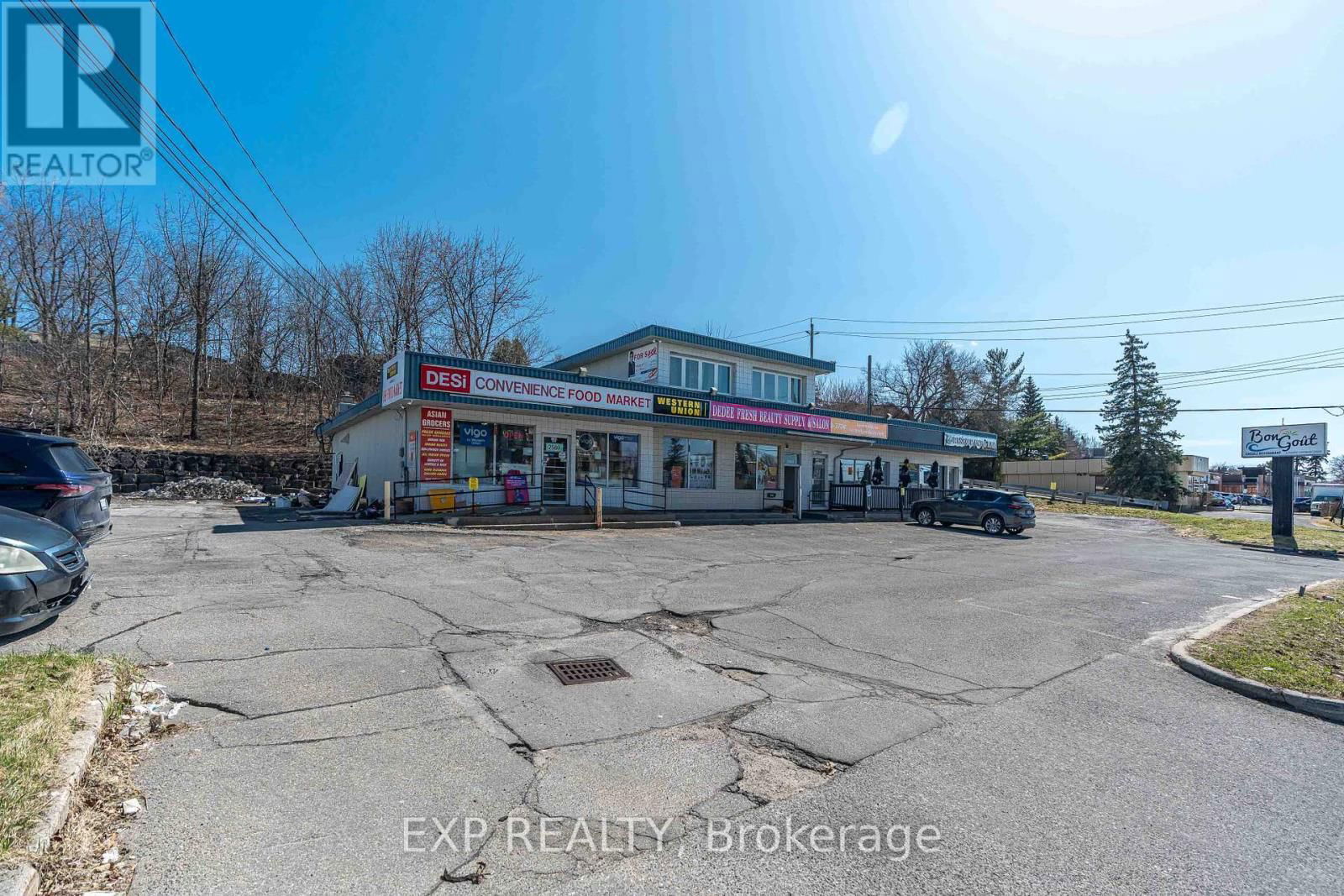 2564 - 2580 ST JOSEPH BOULEVARD Image 34