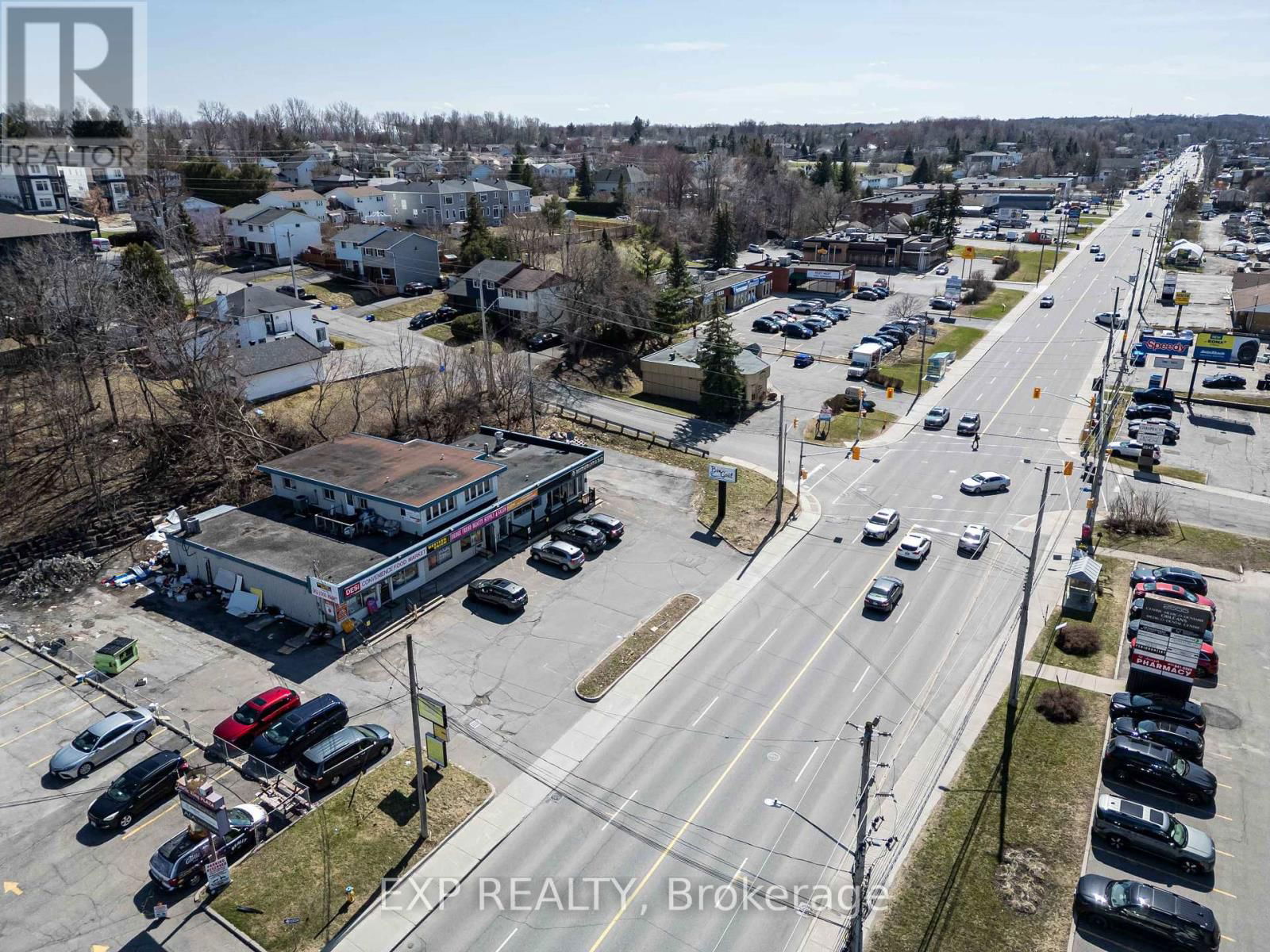 2564 - 2580 ST JOSEPH BOULEVARD Image 9