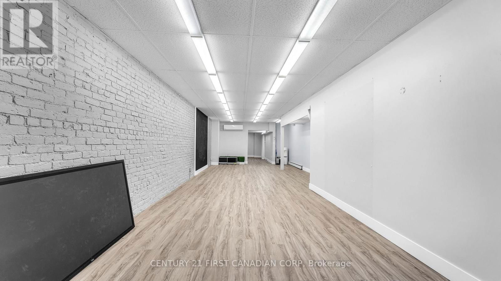 411 413 MAIN STREET SOUTH Image 5