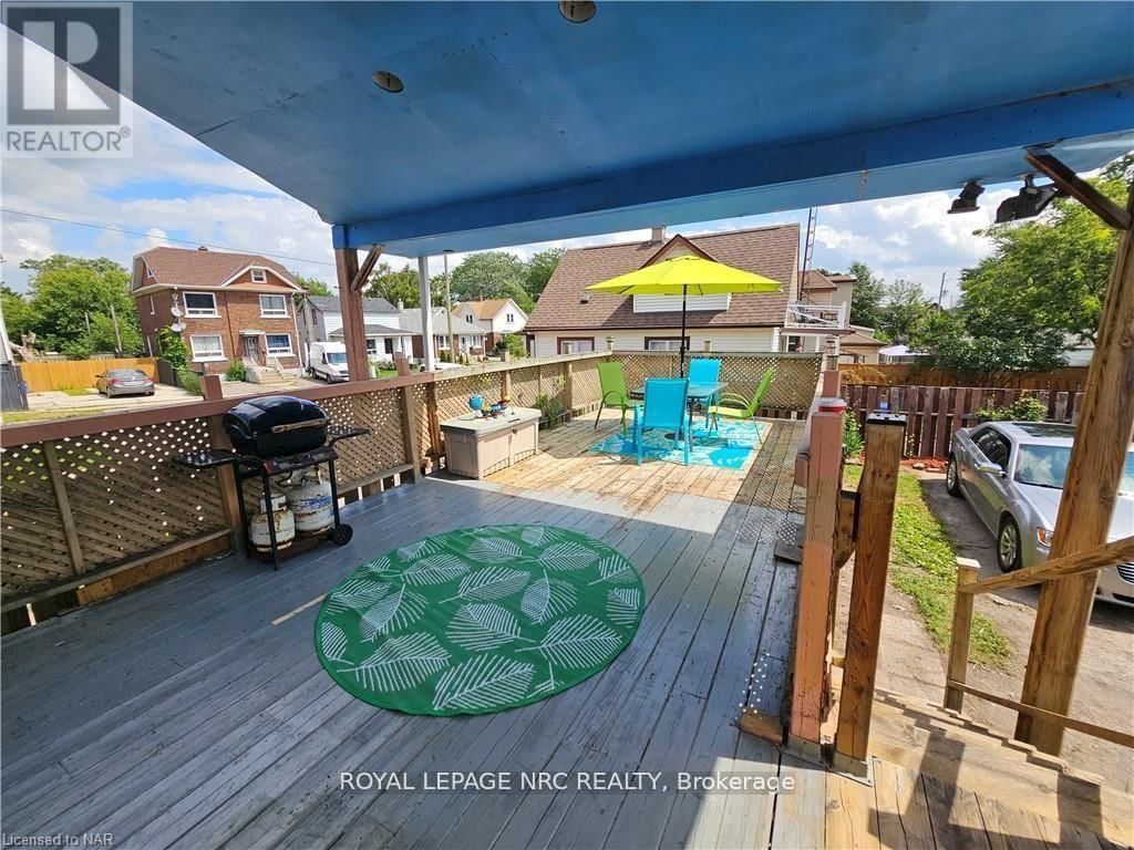 170 NIAGARA STREET WEST Image 21