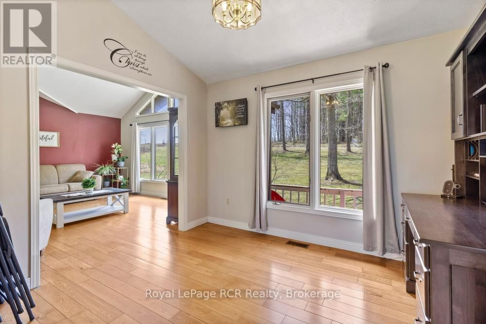 214333 BASELINE ROAD Image 18