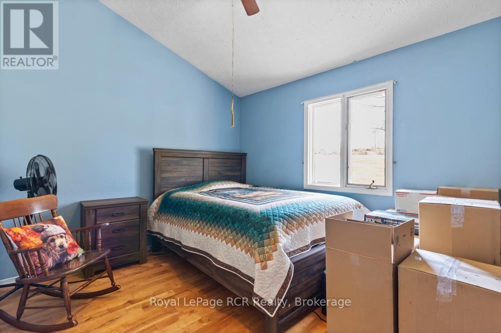 214333 BASELINE ROAD Image 28