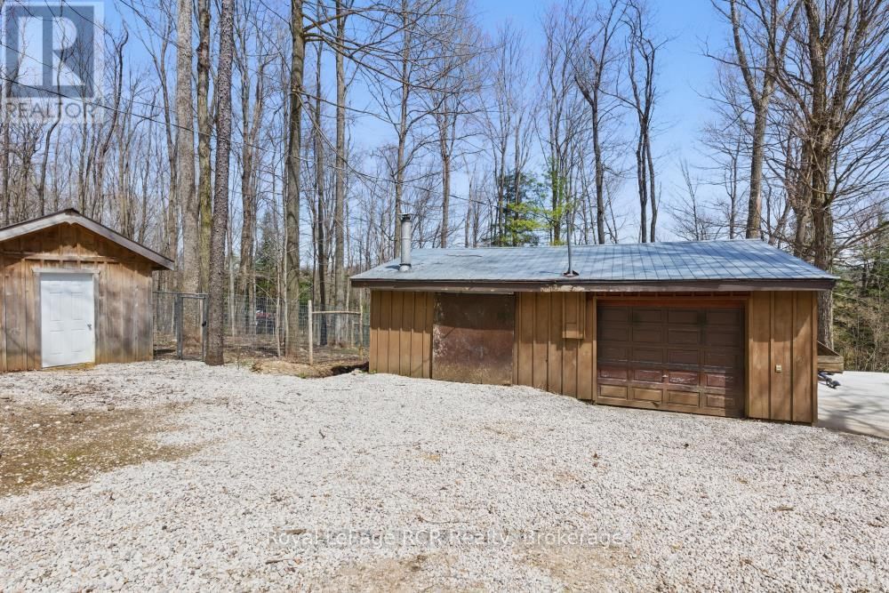 214333 BASELINE ROAD Image 36