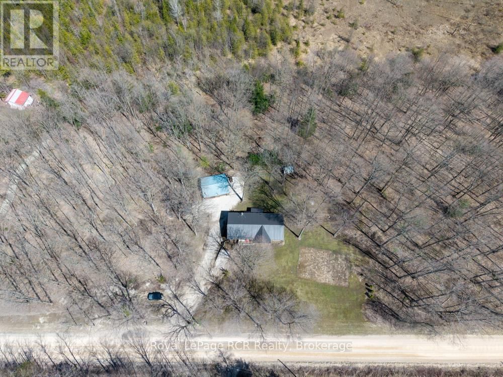 214333 BASELINE ROAD Image 45