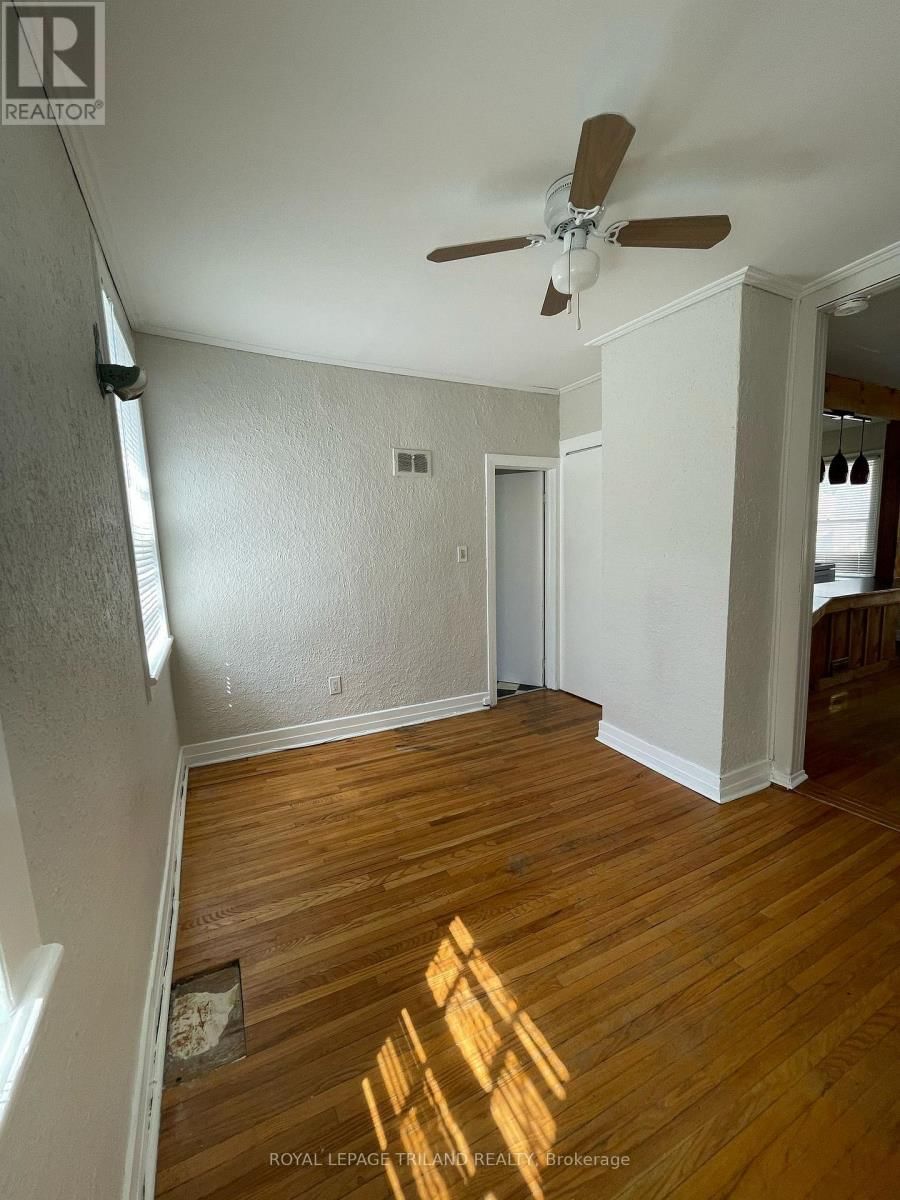 80 BYRON AVENUE EAST Image 4