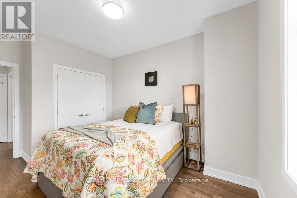 261 BEECHWOOD AVENUE Image 21