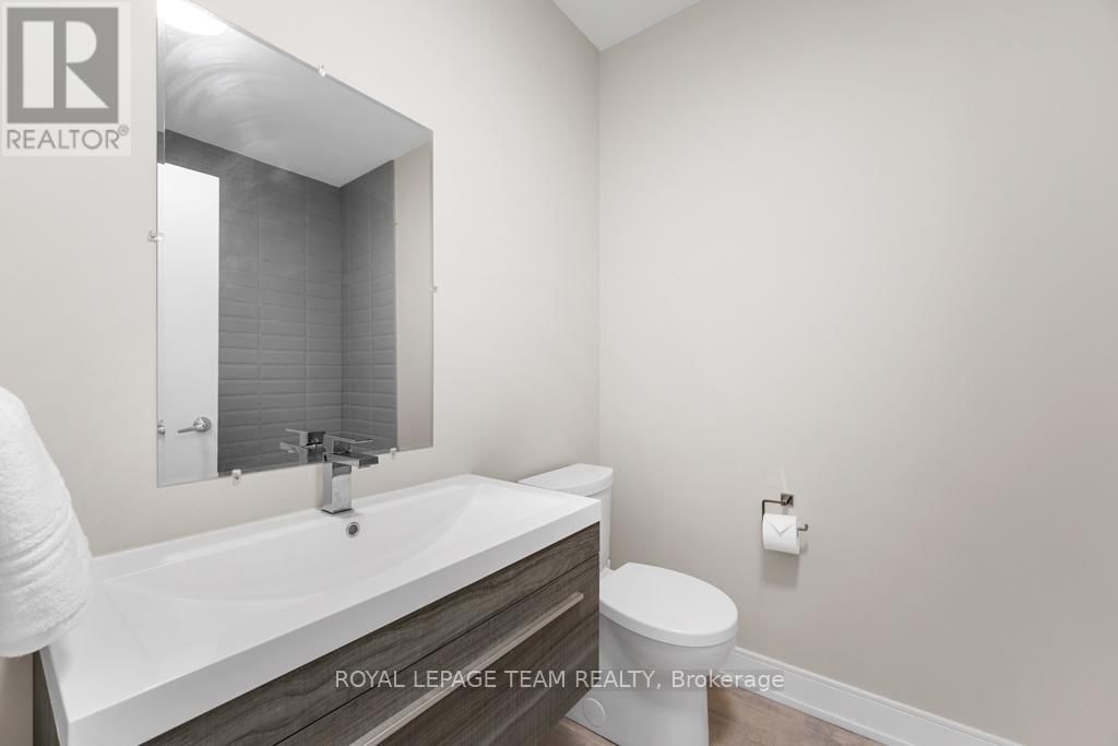 261 BEECHWOOD AVENUE Image 25