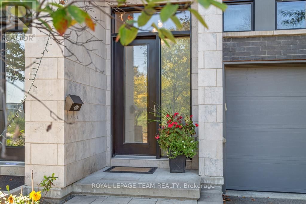 261 BEECHWOOD AVENUE Image 30