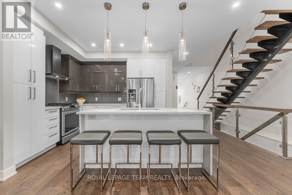 261 BEECHWOOD AVENUE Image 8