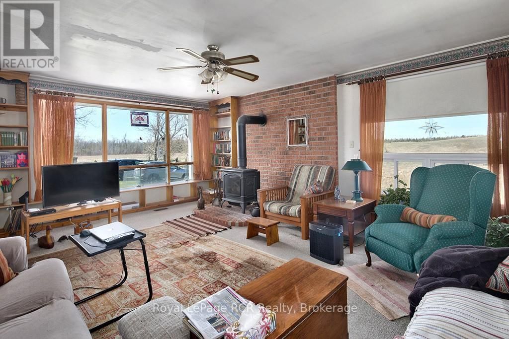 573648 57B ROAD Image 31