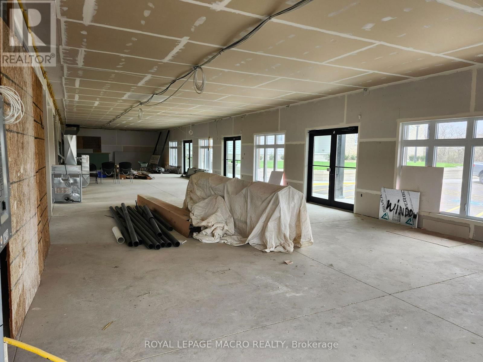415 WATER STREET SOUTH Image 10