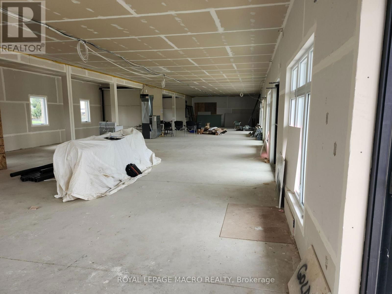 415 WATER STREET SOUTH Image 11