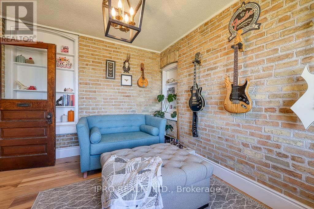 3892 LEWIS ROAD Image 19