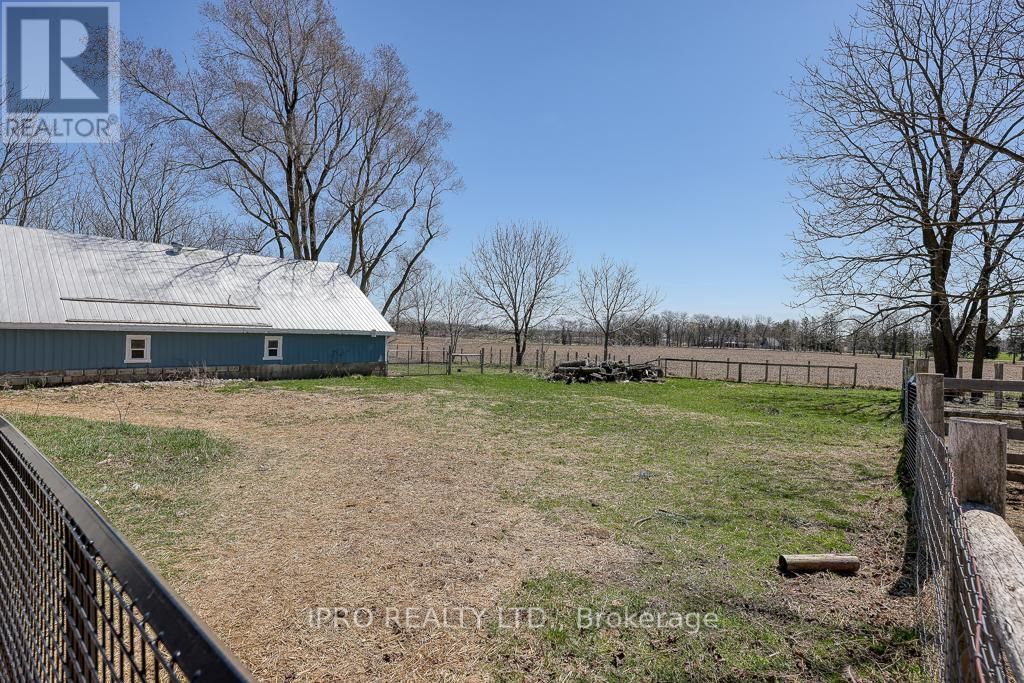 3892 LEWIS ROAD Image 42